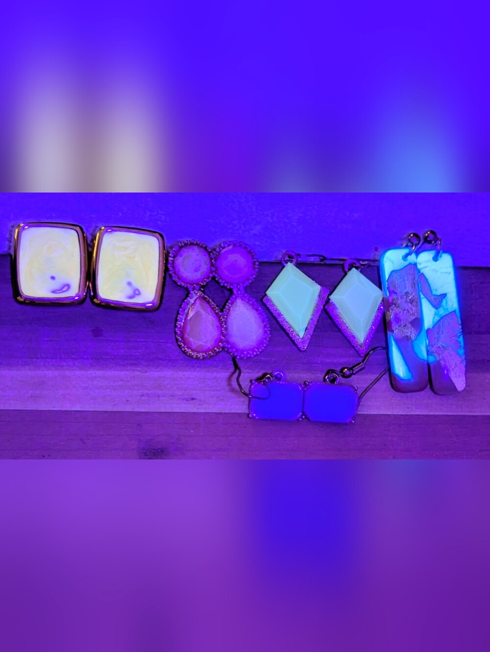VTG 1980s Statement Earring Bundle (5 Pr): UV Glow Reactive Neon Pop + FREE GIFT